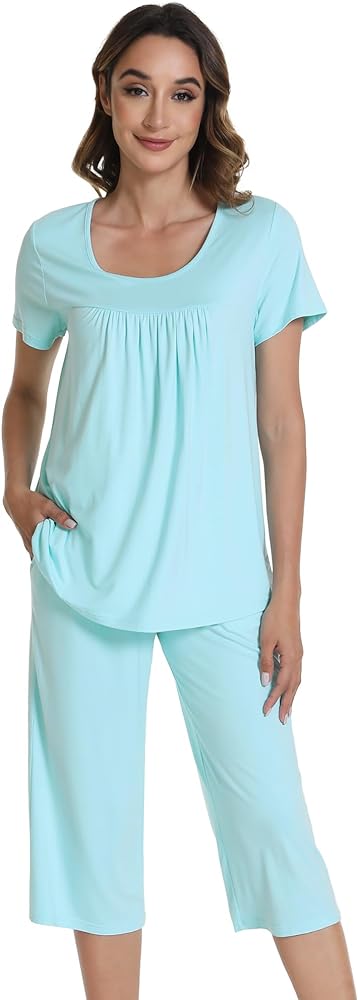 WiWi Pajamas for Women Soft Cooling Short Sleeve Sleepwear with Capri Pants Viscose from Bamboo Pjs Sets S-XXL