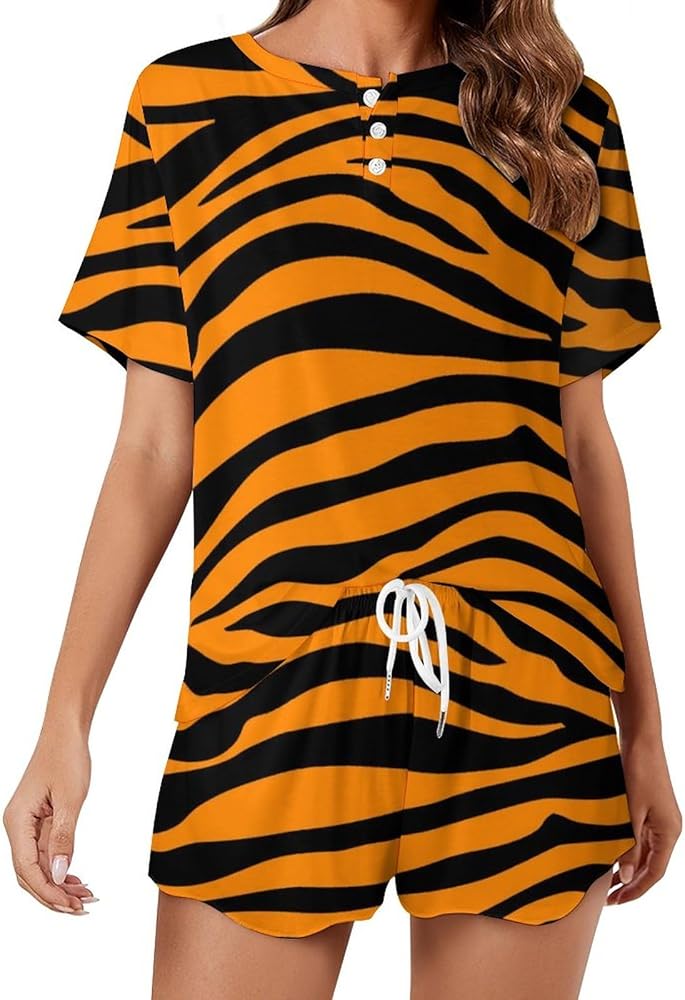 Tiger Stripes Classic Women's Pajamas Loungewear Set Loose Short Sleeve Sleepwear With Pockets