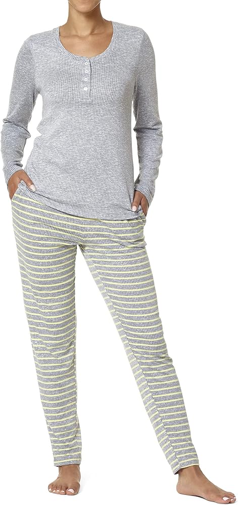 HUE Women's Textured Rib Henley Long Sleeve Tee and Jogger Pant 2 Piece Pajama Set