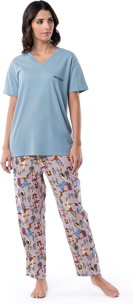 Wrangler Women's V-Neck Short Sleeve Graphic Tee and Printed Pants Pajama Sleep Set