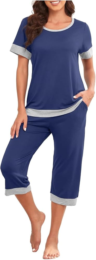 Capri Pajamas for Women Set Summer 2 Piece Short Sleeve Shirts and Capris Pants Sleepwear Pjs Sets Lounge Wear