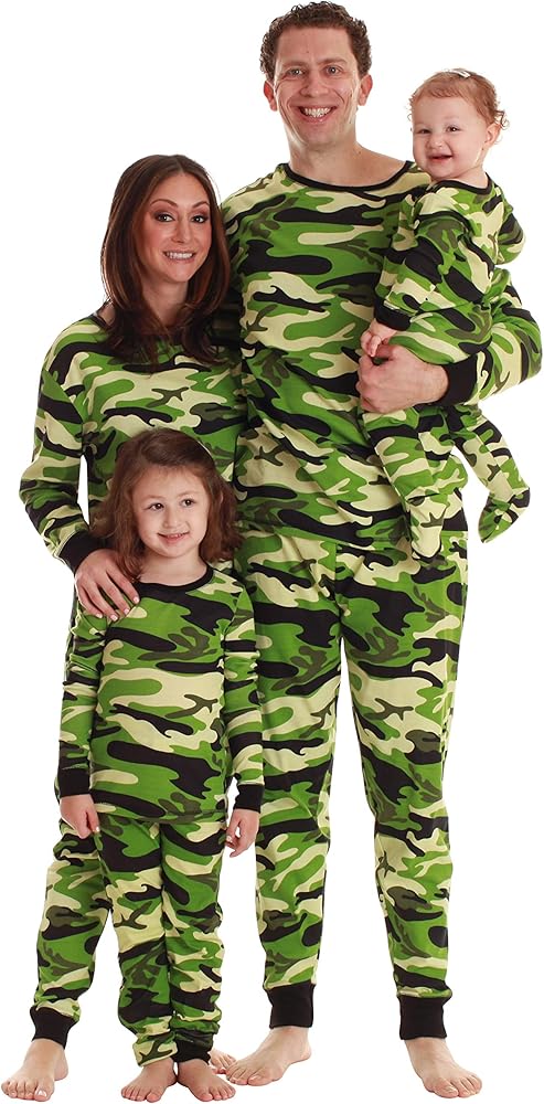 #followme Matching Cotton Pajamas for Family