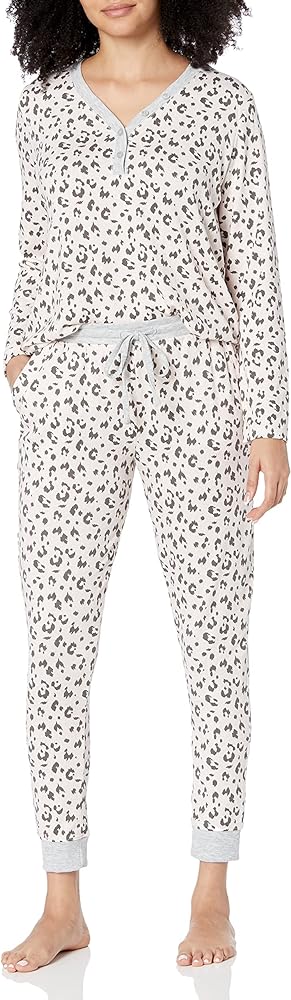 Karen Neuburger Women's Henley Long Sleeves Top & Cozy Bottom Pajama Set