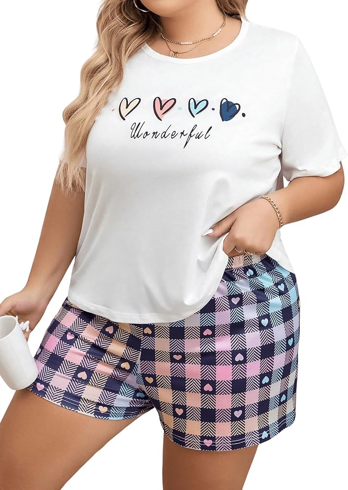 Floerns Women's Plus Size 2 Piece Pajama Set Heart Print Tee Tops and Plaid Shorts Sleepwear